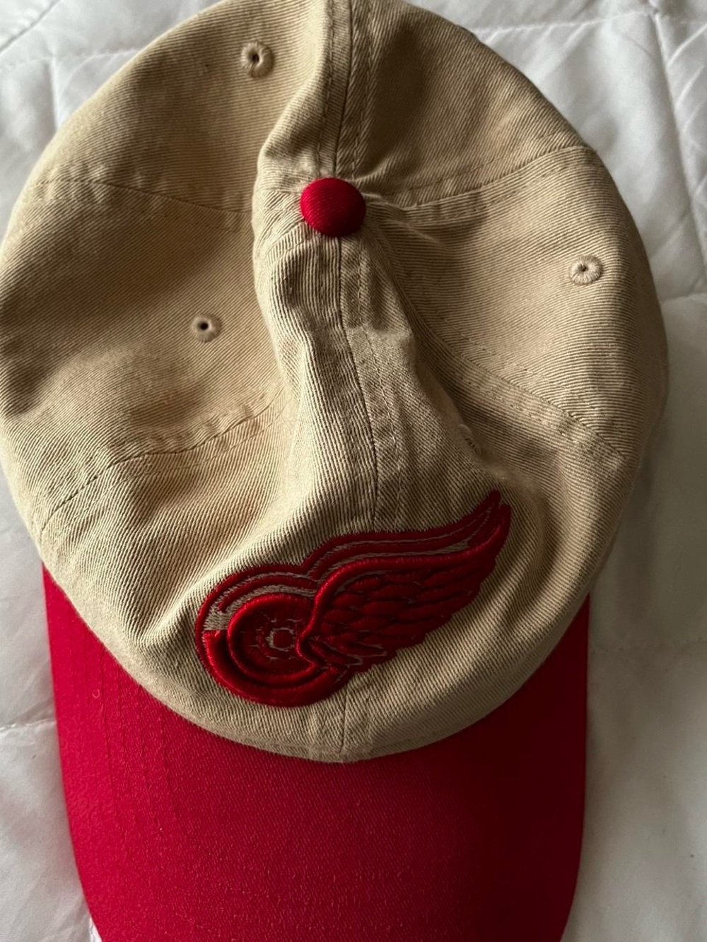 NHL Detroit Red Wings Two-Tone Khaki and Red Baseball Cap